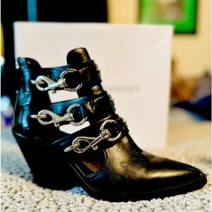 Rebecca Minkoff Seavie Bootie sz 8